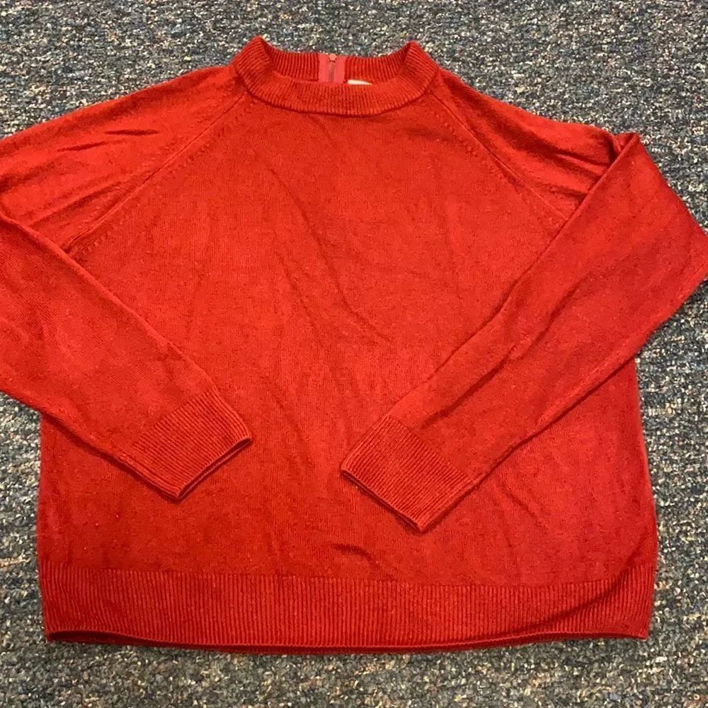 Crystal Kobe Petite Burgundy Zip up Sweater Sz. L